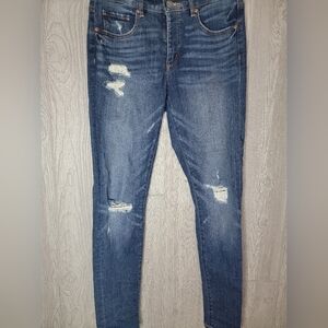 Loft distressed skinny jeans. Size 28/6